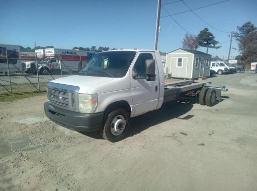 Used 2011 20 ' Cab and Chassis for sale