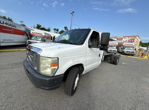 Used 2011 20 ' Cab and Chassis for sale