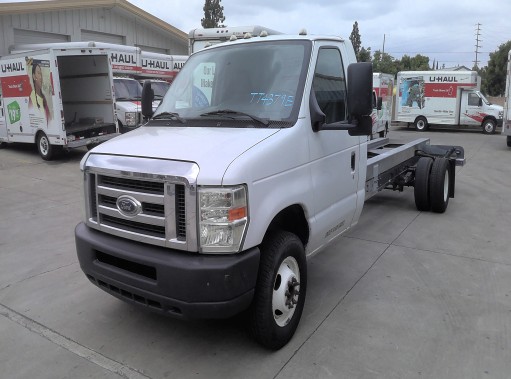 Used 2012 20 ' Cab and Chassis for sale