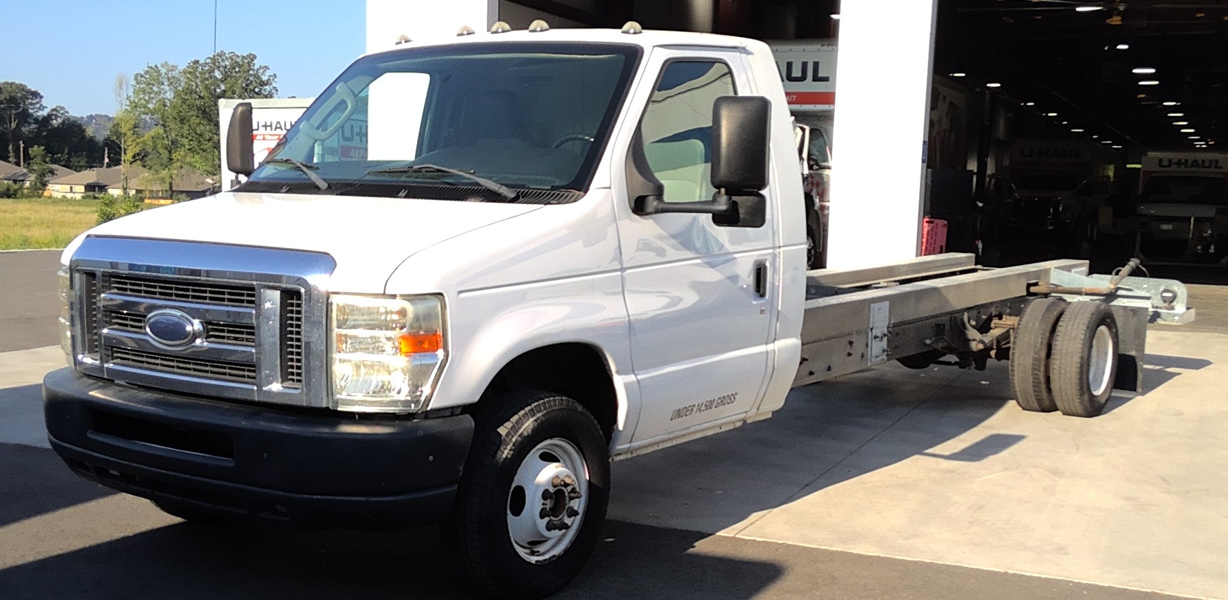 Used 2012 20 ' Cab and Chassis for sale
