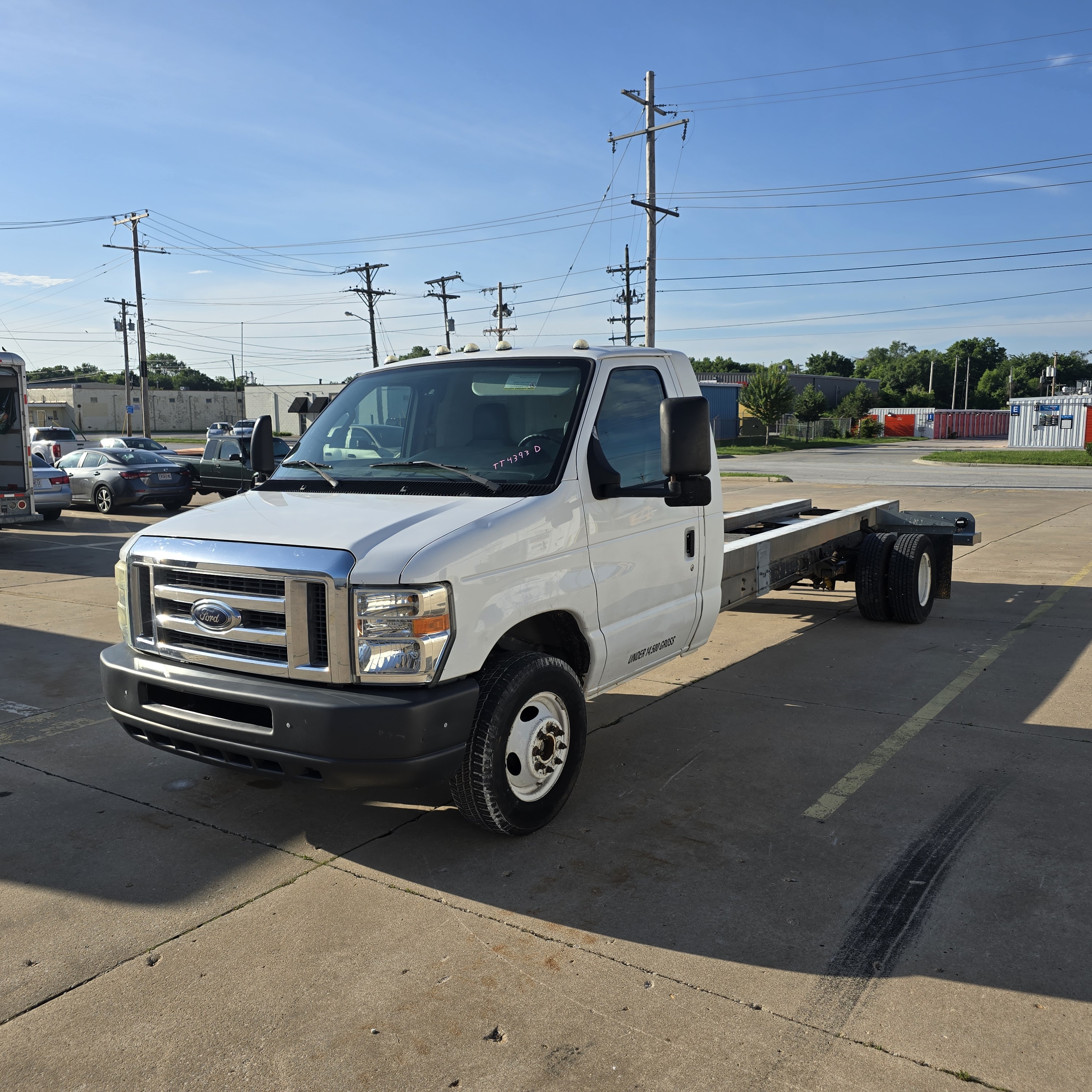 Used 2011 20 ' Cab and Chassis for sale