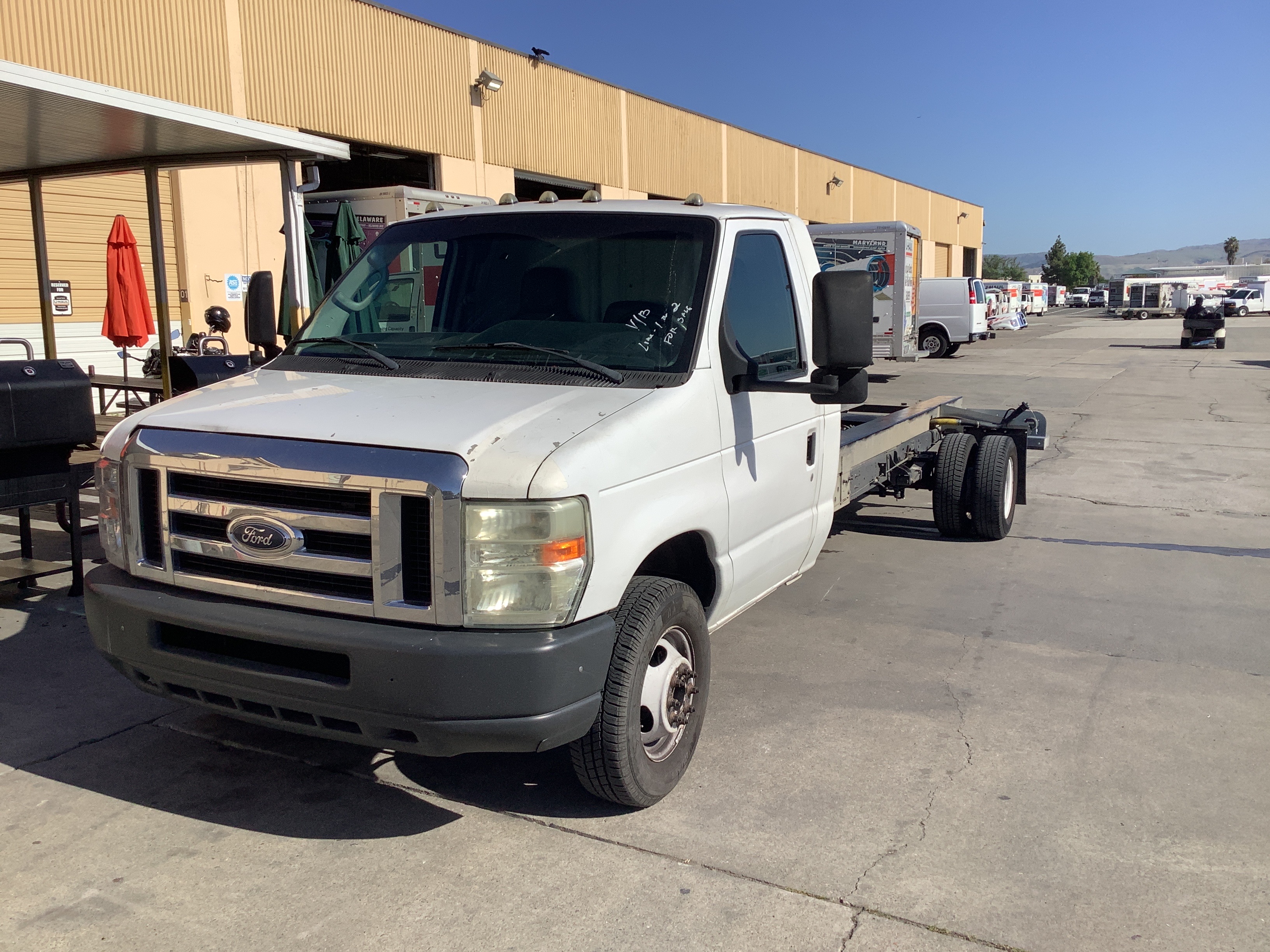 Used 2011 20 ' Cab and Chassis for sale