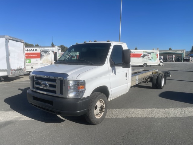 Used 2011 20 ' Cab and Chassis for sale