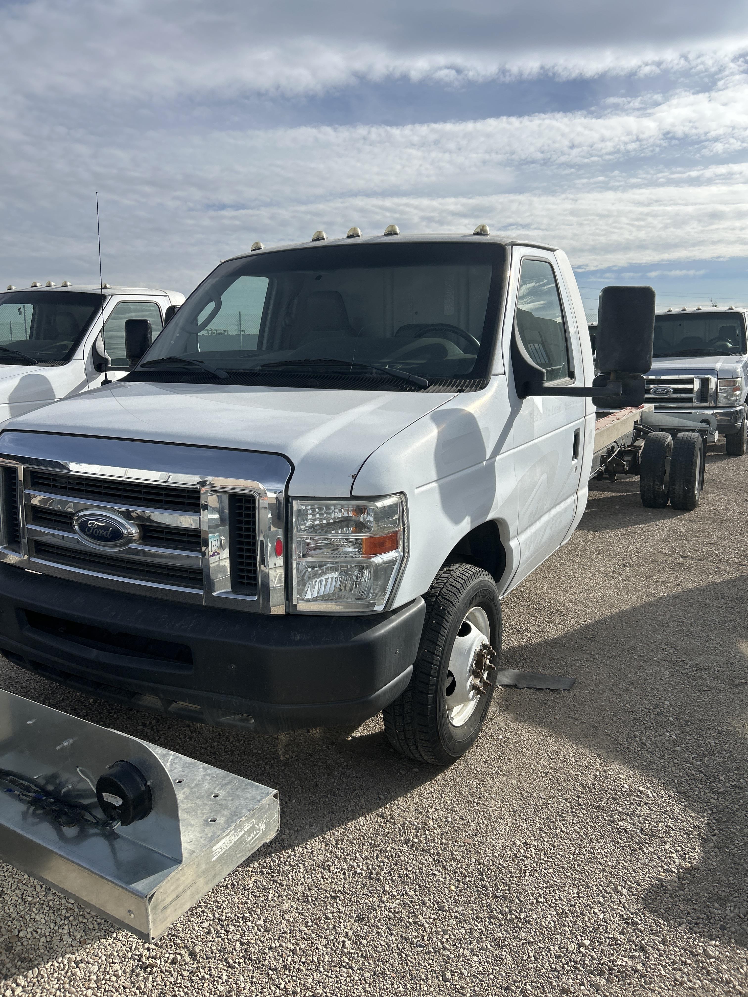 Used 2011 20 ' Cab and Chassis for sale