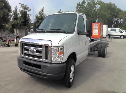 Used 2011 20 ' Cab and Chassis for sale
