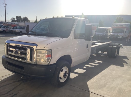 Used 2012 20 ' Cab and Chassis for sale