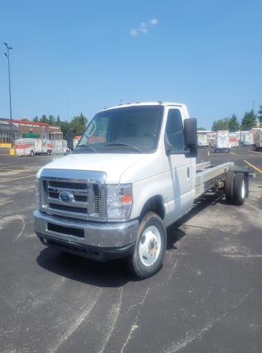 Used 2011 20 ' Cab and Chassis for sale
