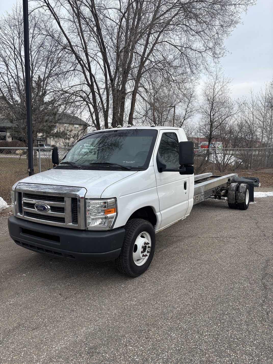 Used 2011 20 ' Cab and Chassis for sale