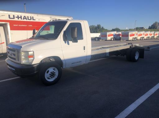 Used 2011 20 ' Cab and Chassis for sale