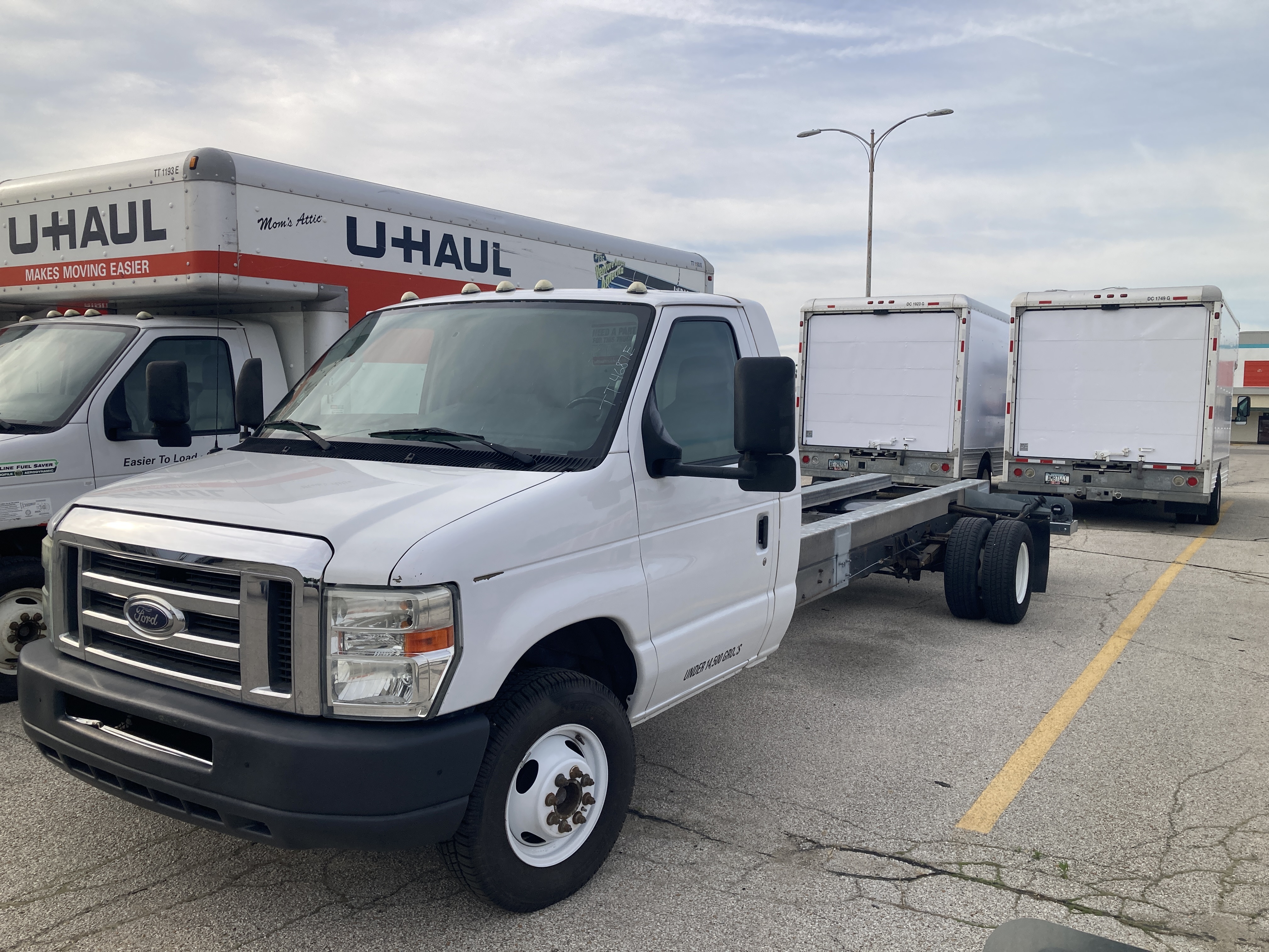 Used 2012 20 ' Cab and Chassis for sale