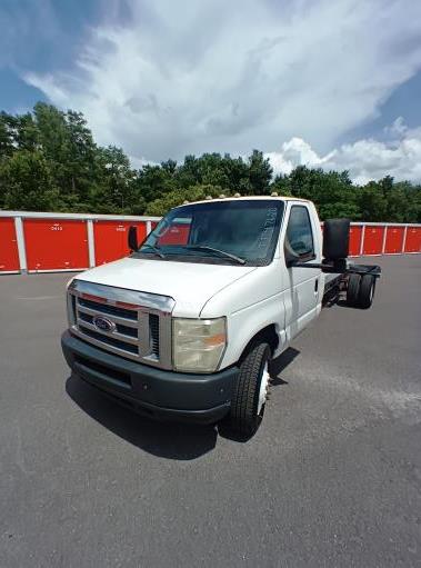 Used 2011 20 ' Cab and Chassis for sale