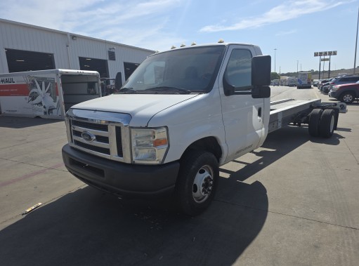 Used 2011 20 ' Cab and Chassis for sale