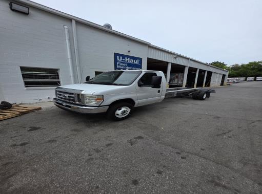 Used 2011 20 ' Cab and Chassis for sale
