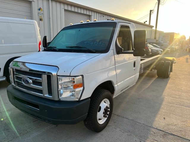 Used 2012 20 ' Cab and Chassis for sale