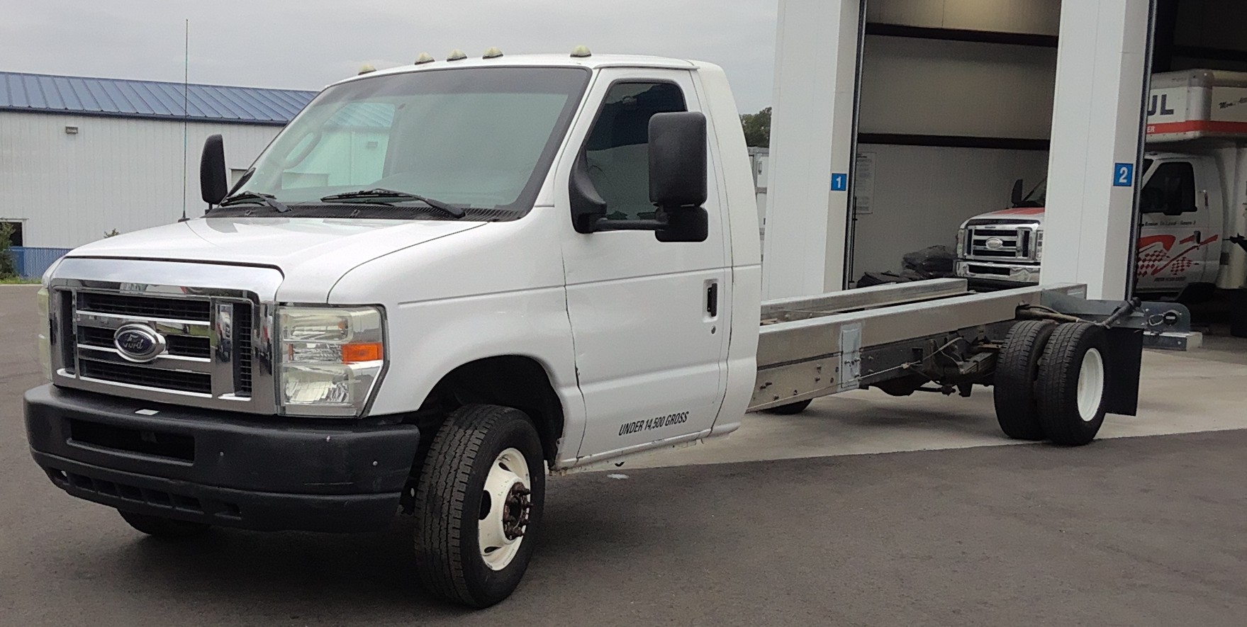 Used 2012 20 ' Cab and Chassis for sale
