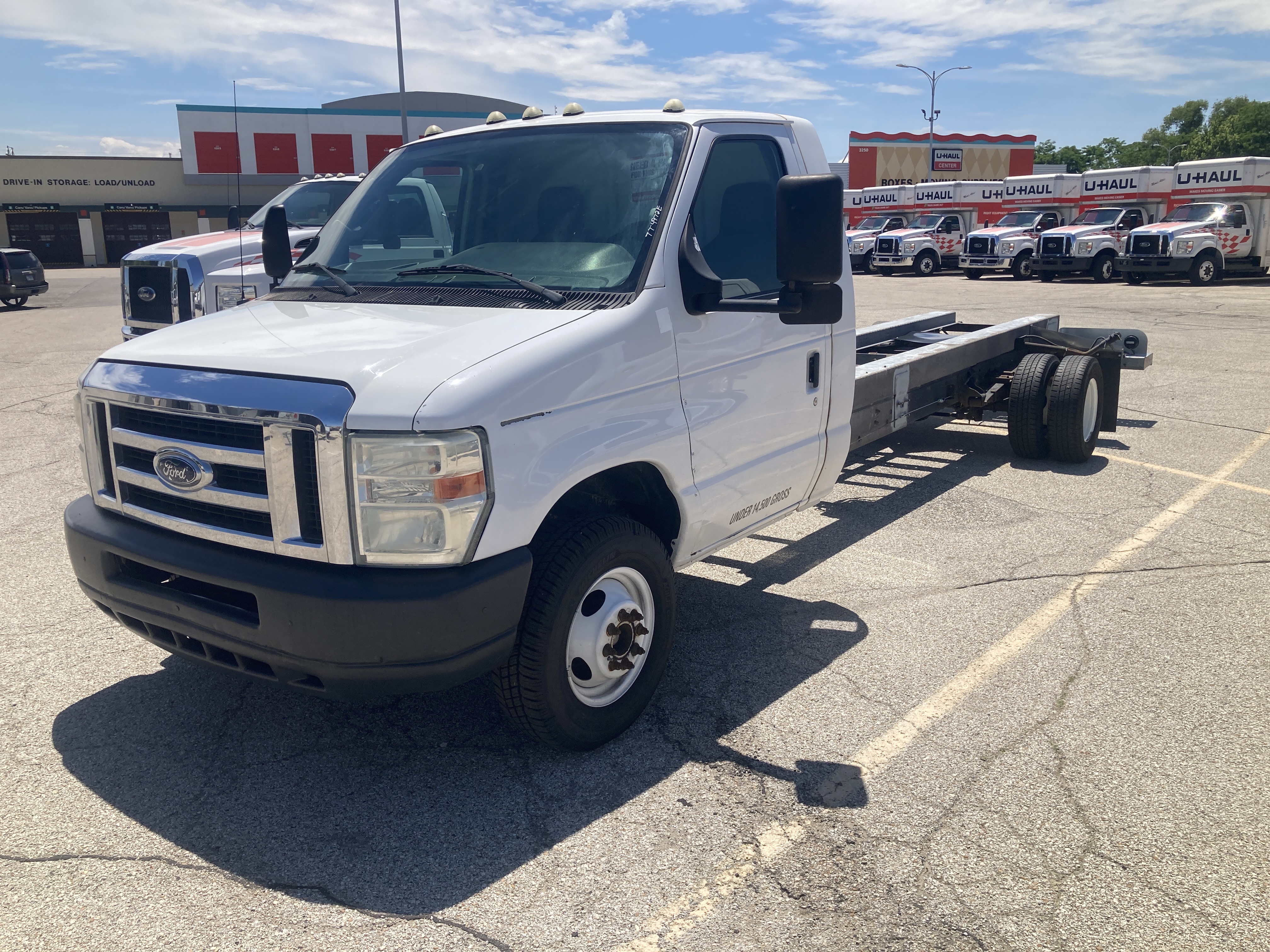 Used 2012 20 ' Cab and Chassis for sale
