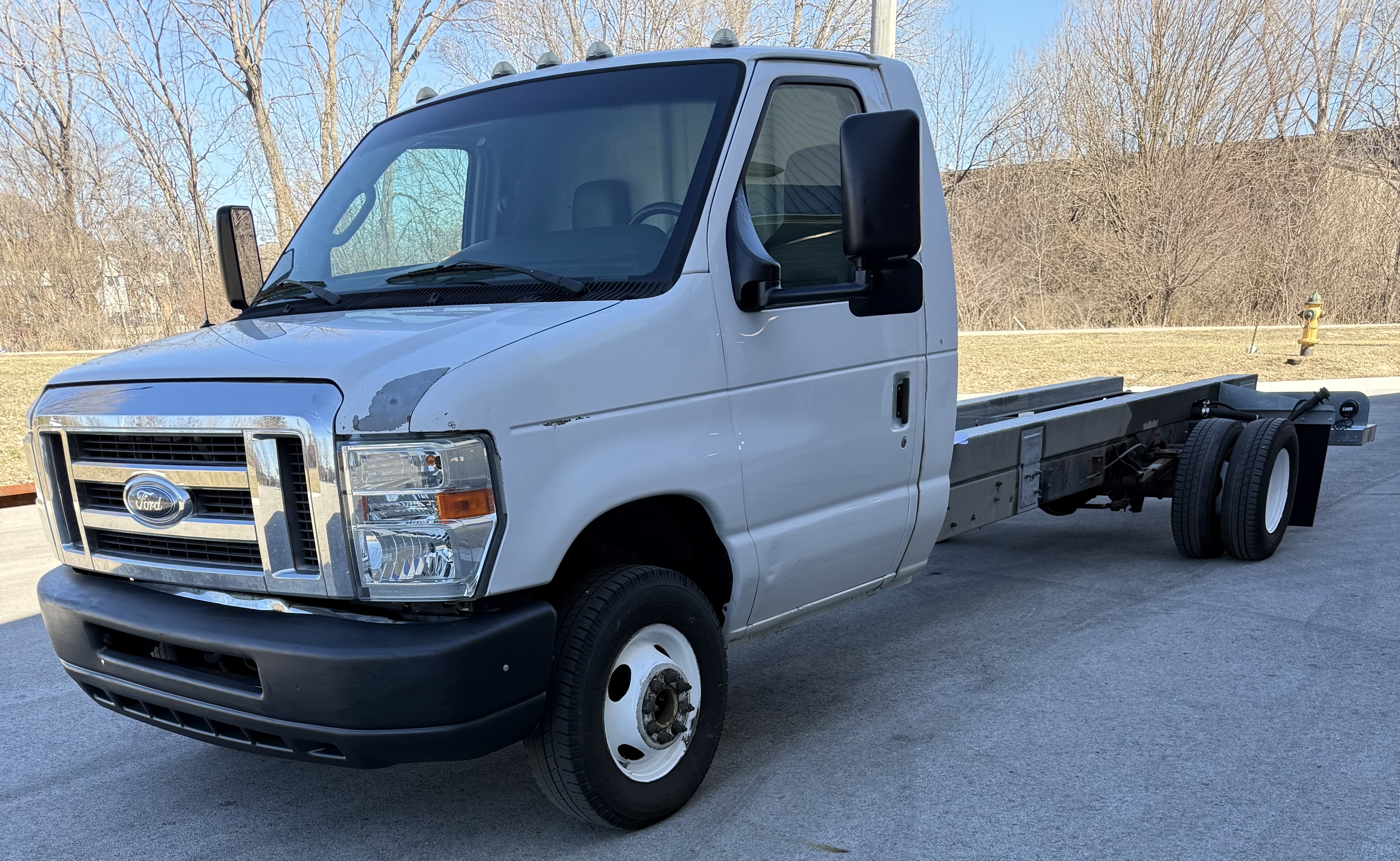 Used 2012 20 ' Cab and Chassis for sale