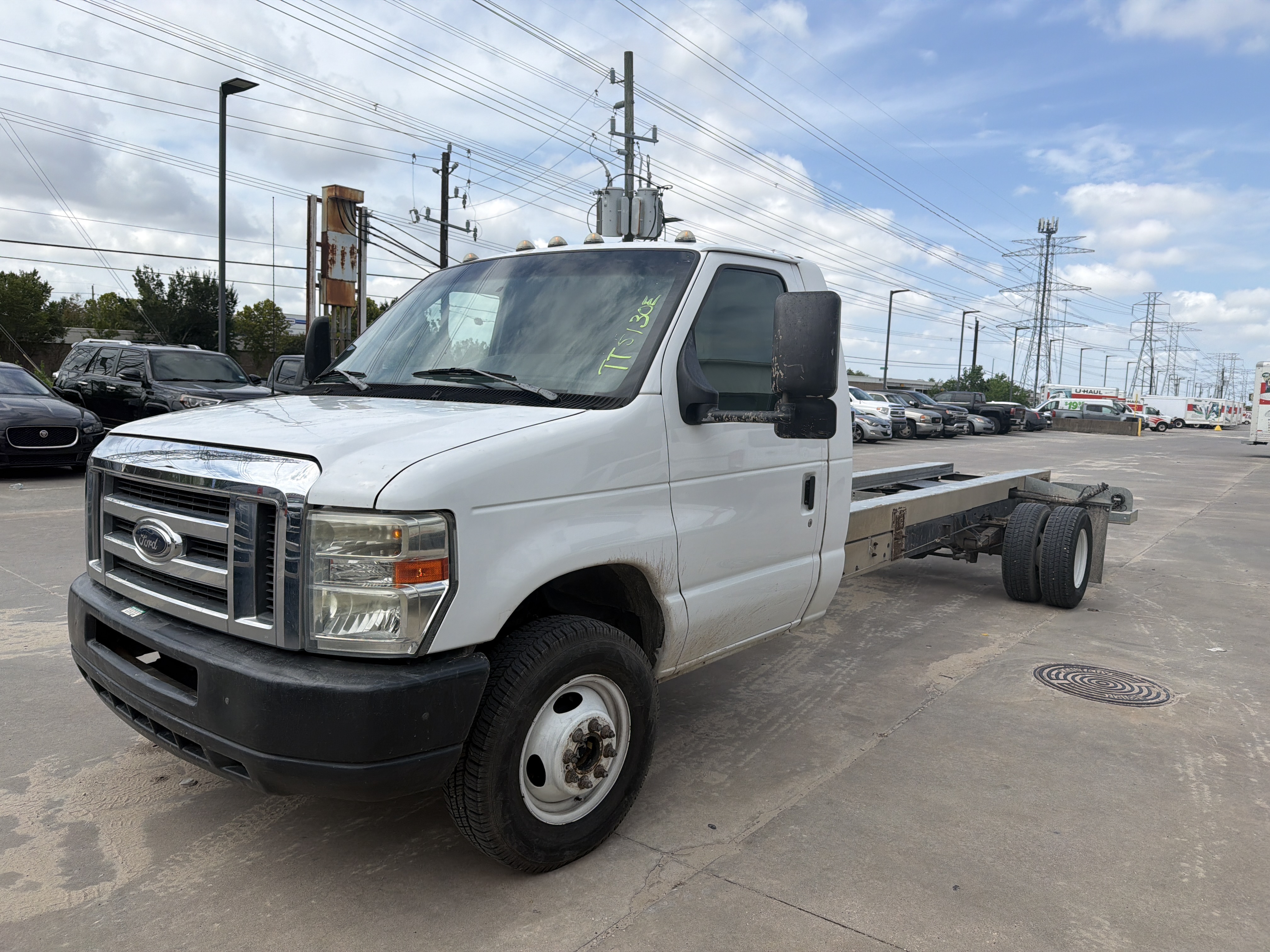 Used 2012 20 ' Cab and Chassis for sale