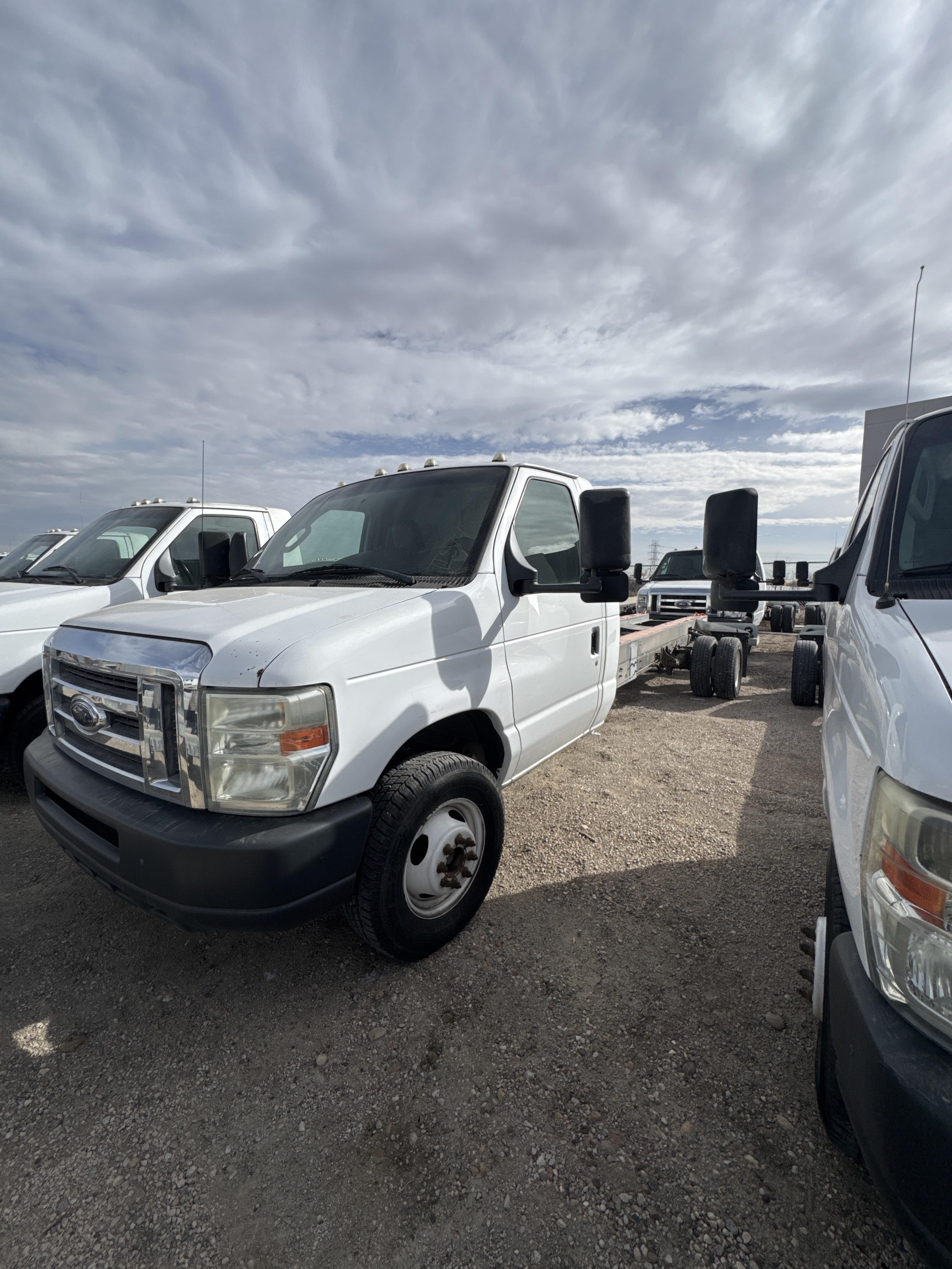 Used 2011 20 ' Cab and Chassis for sale