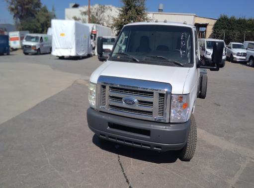 Used 2011 20 ' Cab and Chassis for sale