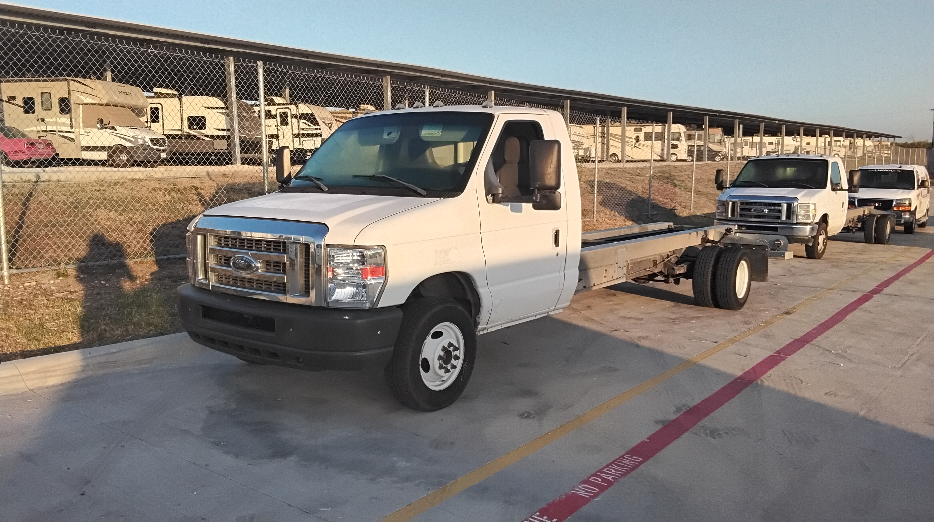 Used 2012 20 ' Cab and Chassis for sale