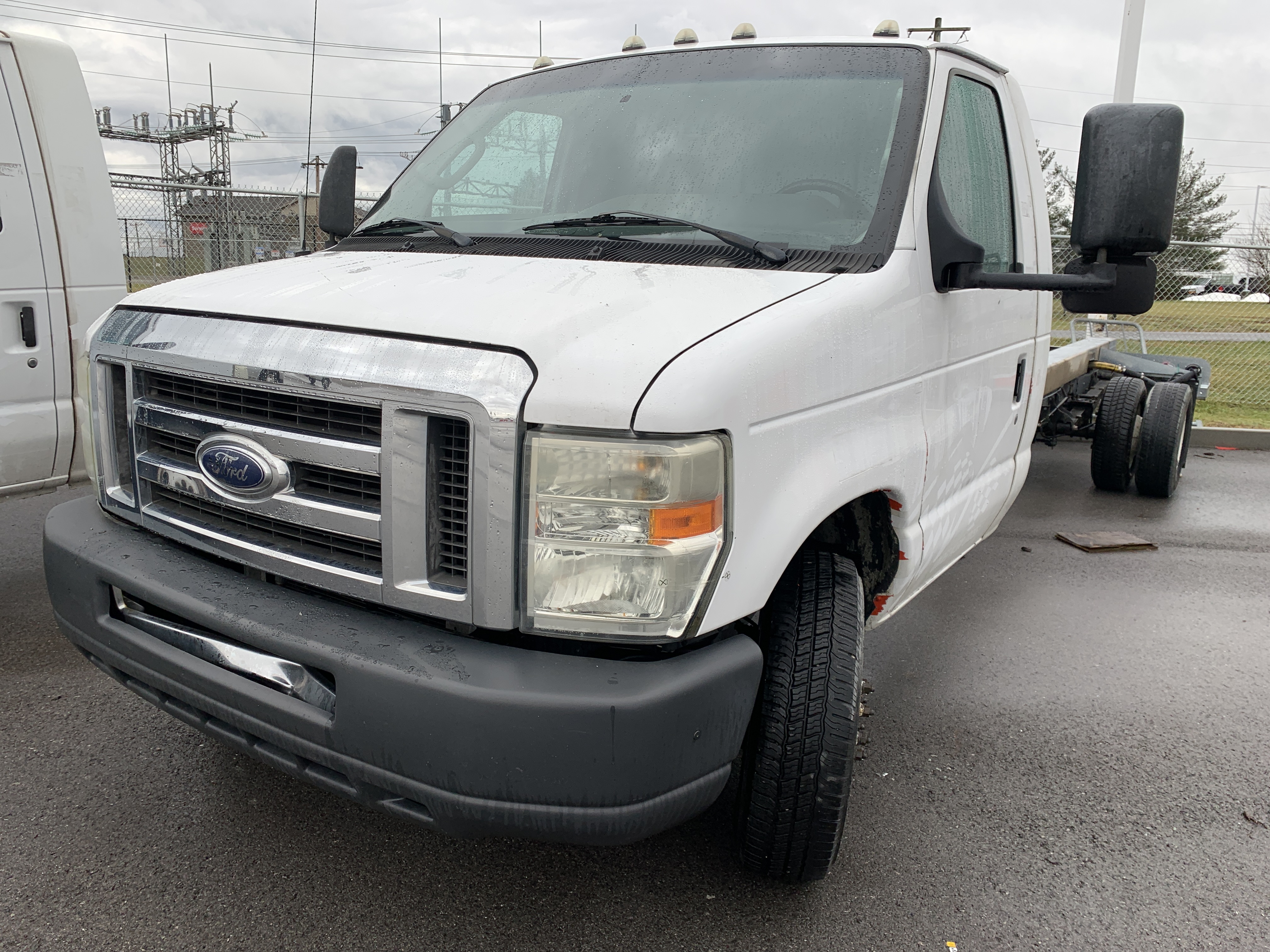 Used 2011 20 ' Cab and Chassis for sale