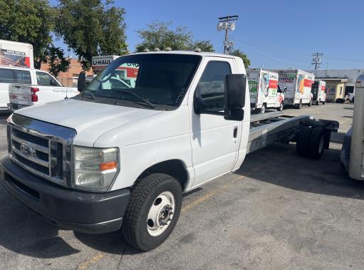 Used 2011 20 ' Cab and Chassis for sale