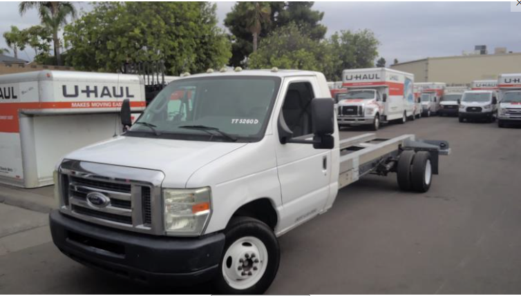 Used 2011 20 ' Cab and Chassis for sale