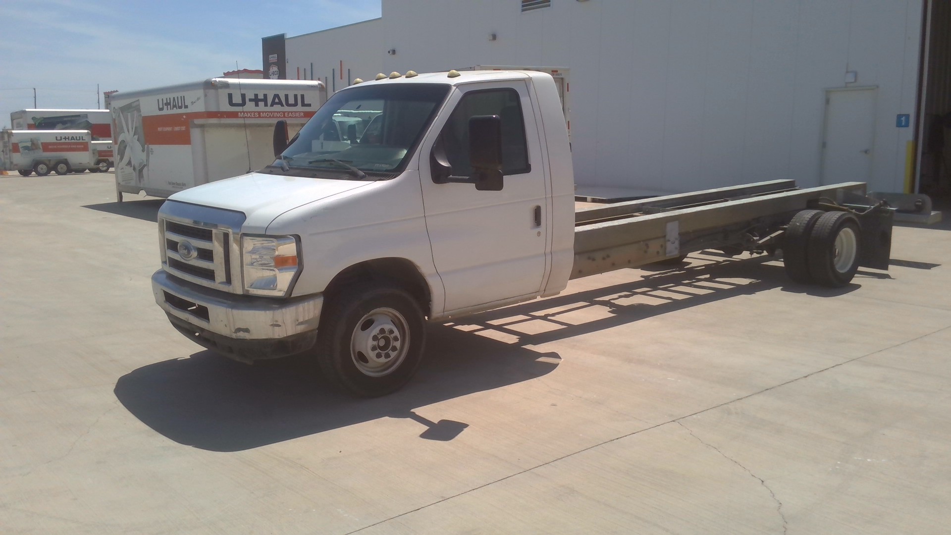 Cabina y chasis 2011 de 20 ft usados para la venta