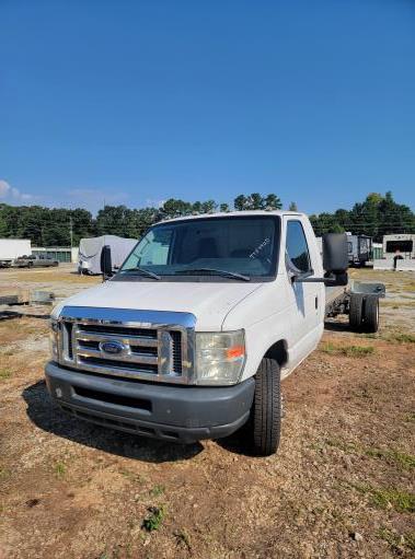 Used 2011 20 ' Cab and Chassis for sale