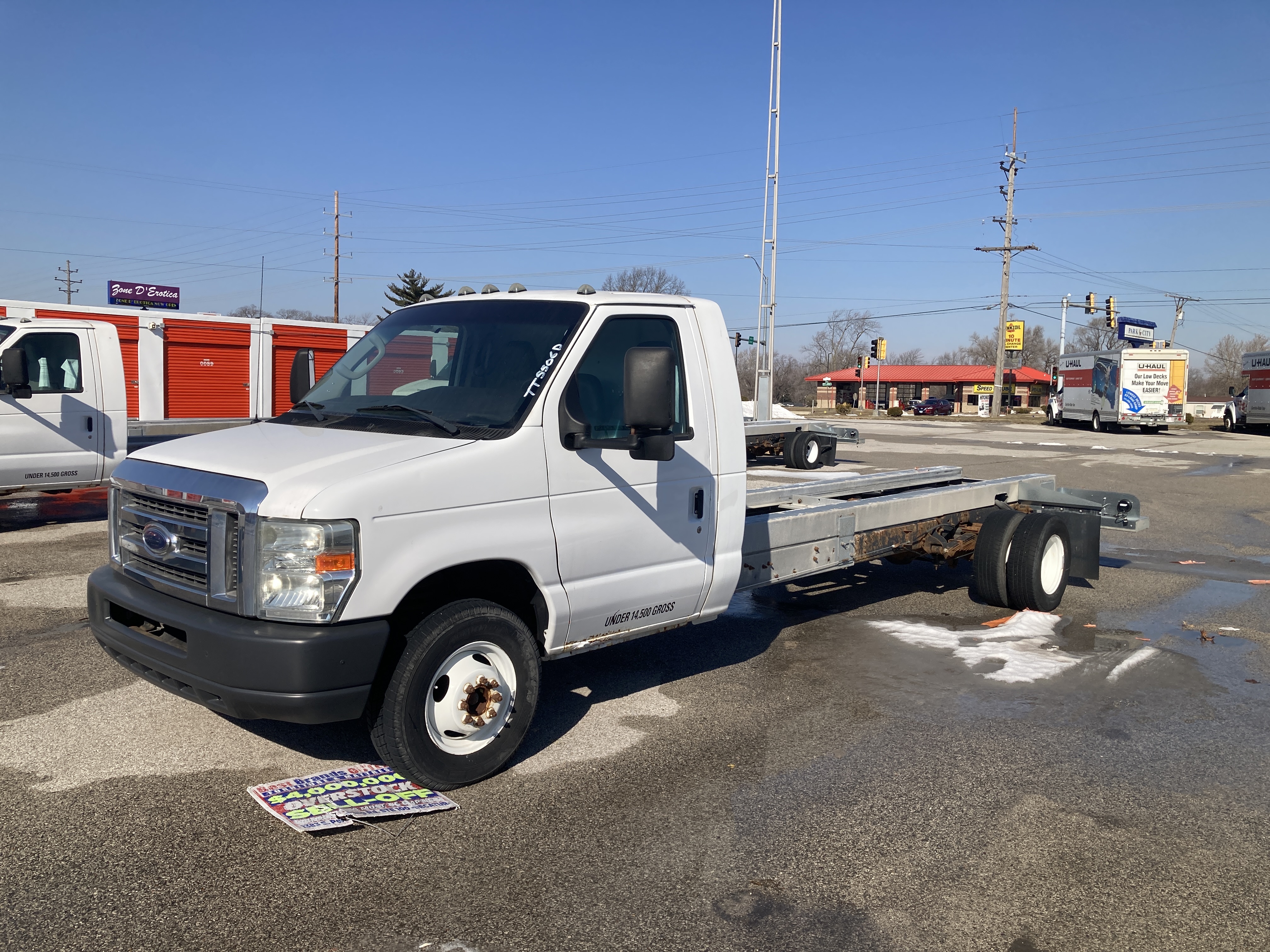 Used 2011 20 ' Cab and Chassis for sale