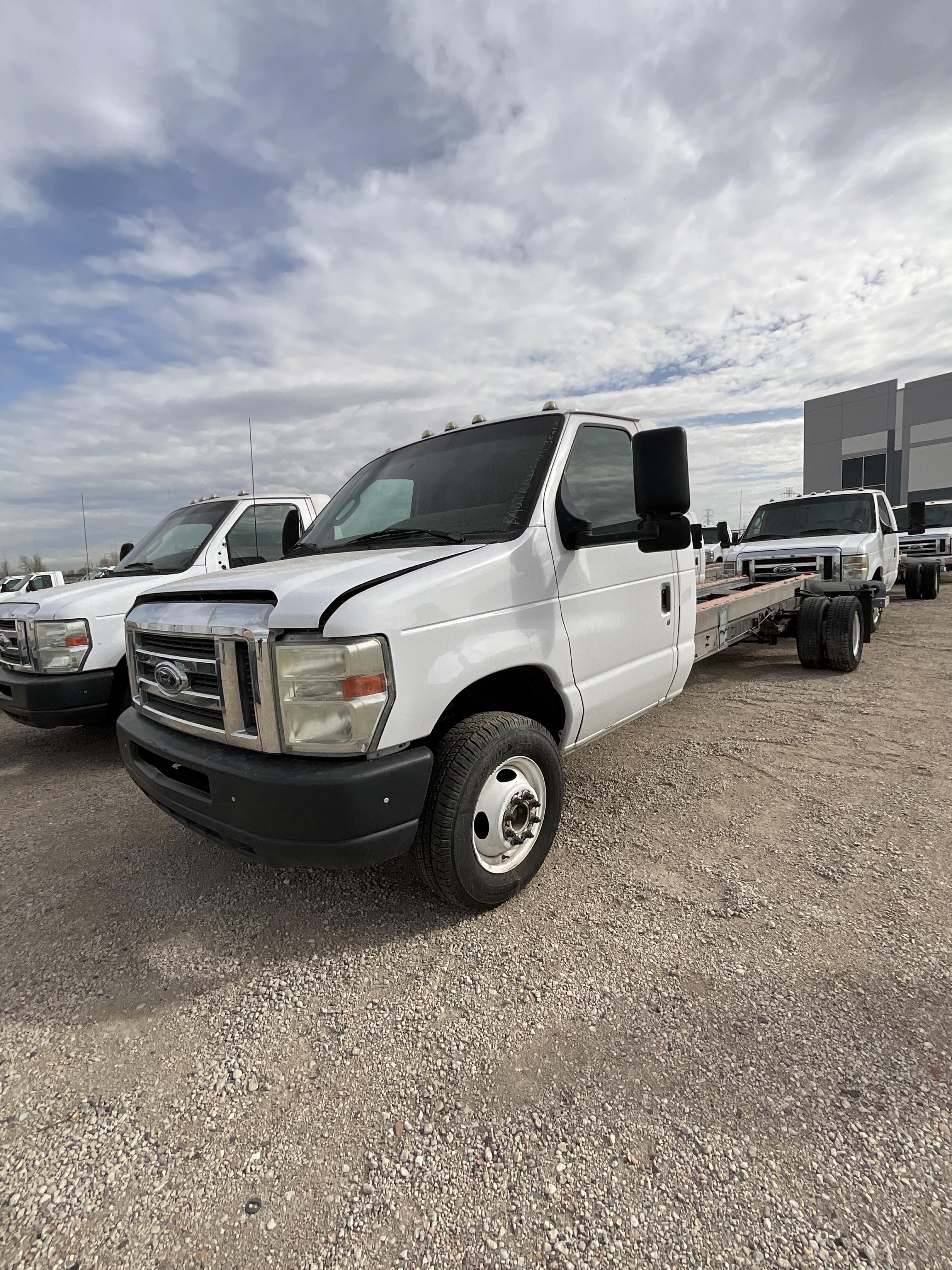 Used 2011 20 ' Cab and Chassis for sale