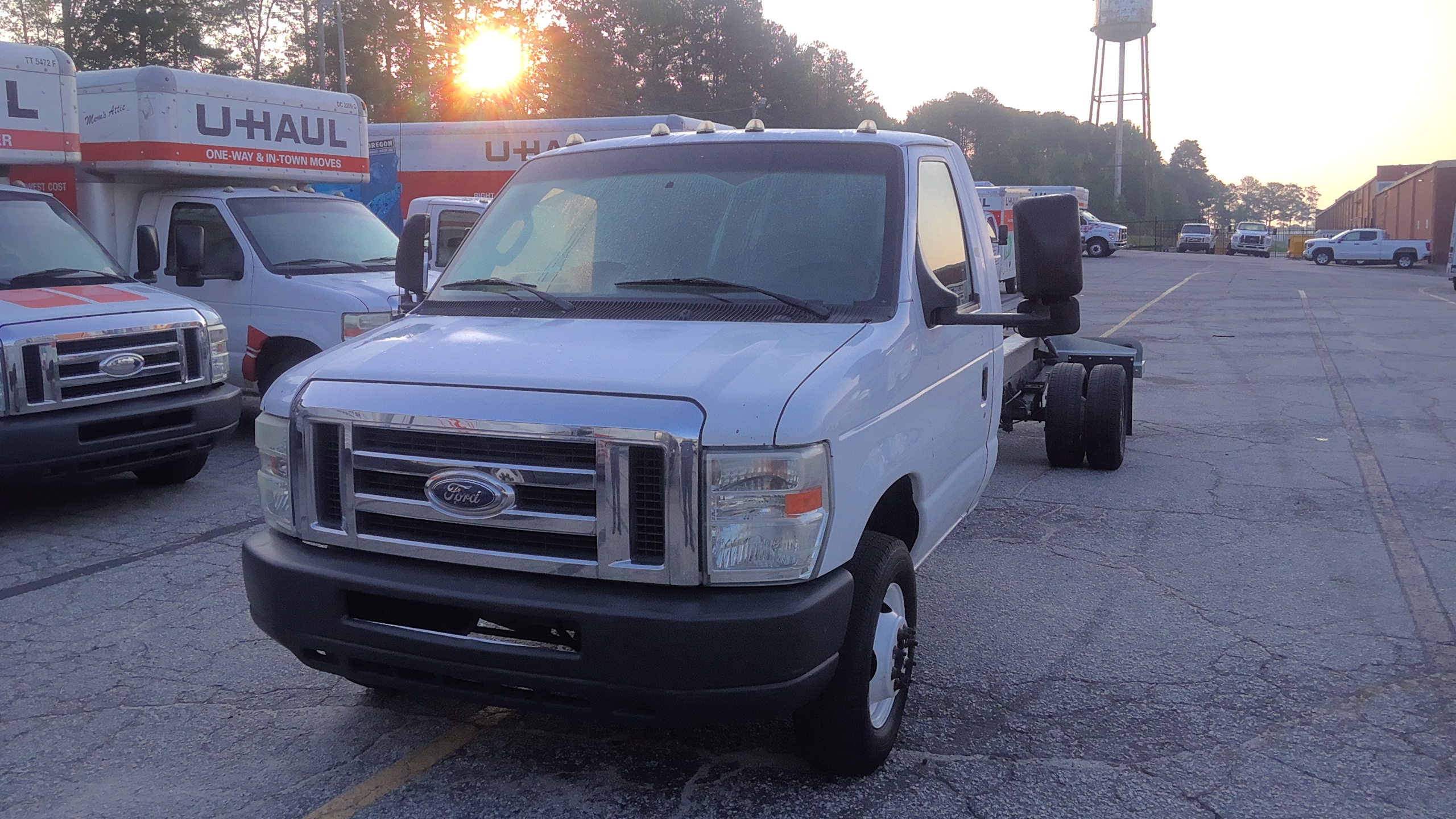 Used 2013 20 ' Cab and Chassis for sale