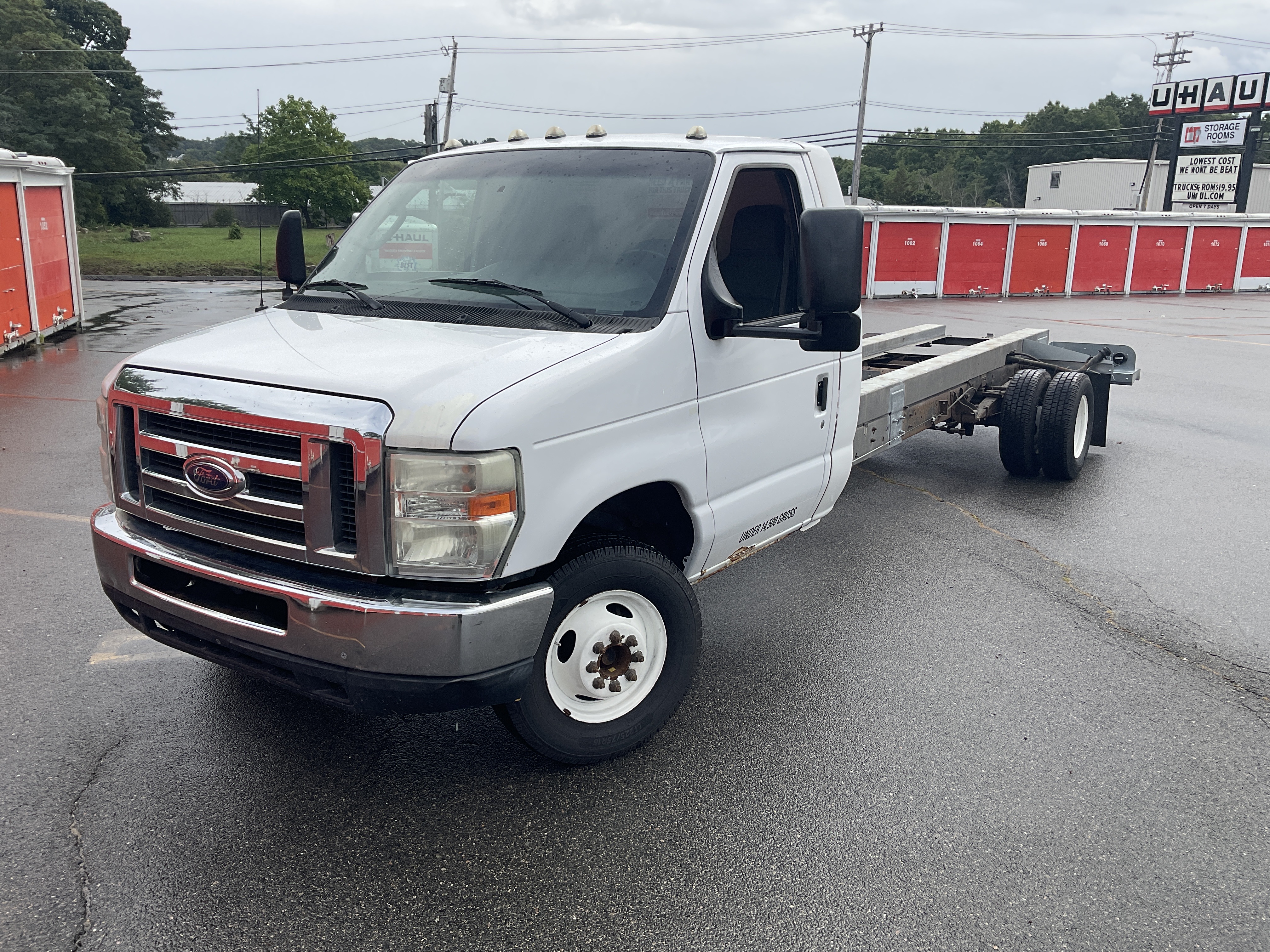 Used 2013 20 ' Cab and Chassis for sale