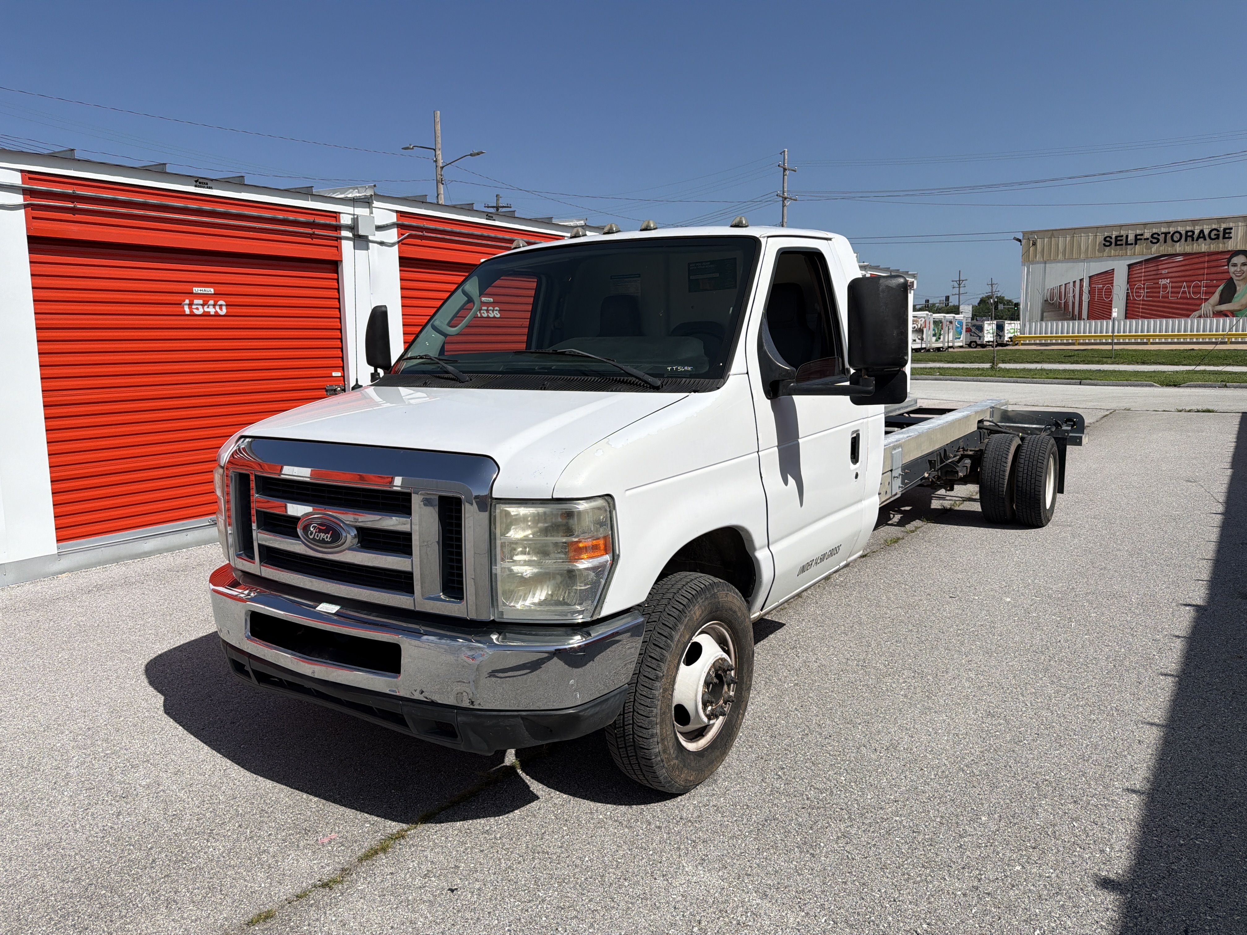 Used 2013 20 ' Cab and Chassis for sale