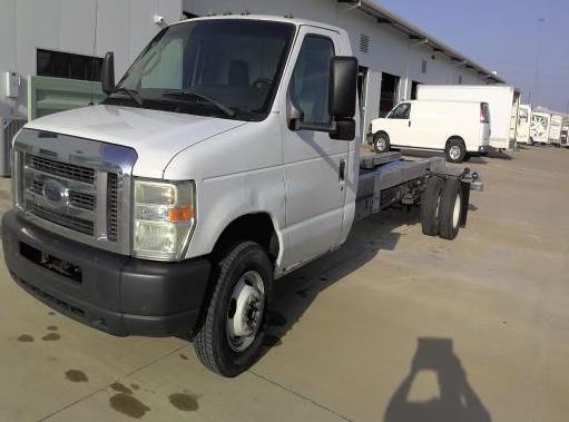 Used 2011 20 ' Cab and Chassis for sale