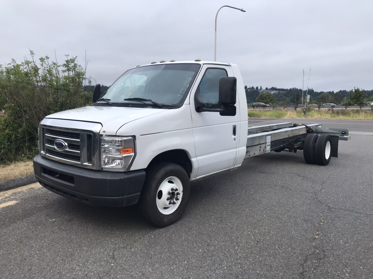 Used 2011 20 ' Cab and Chassis for sale