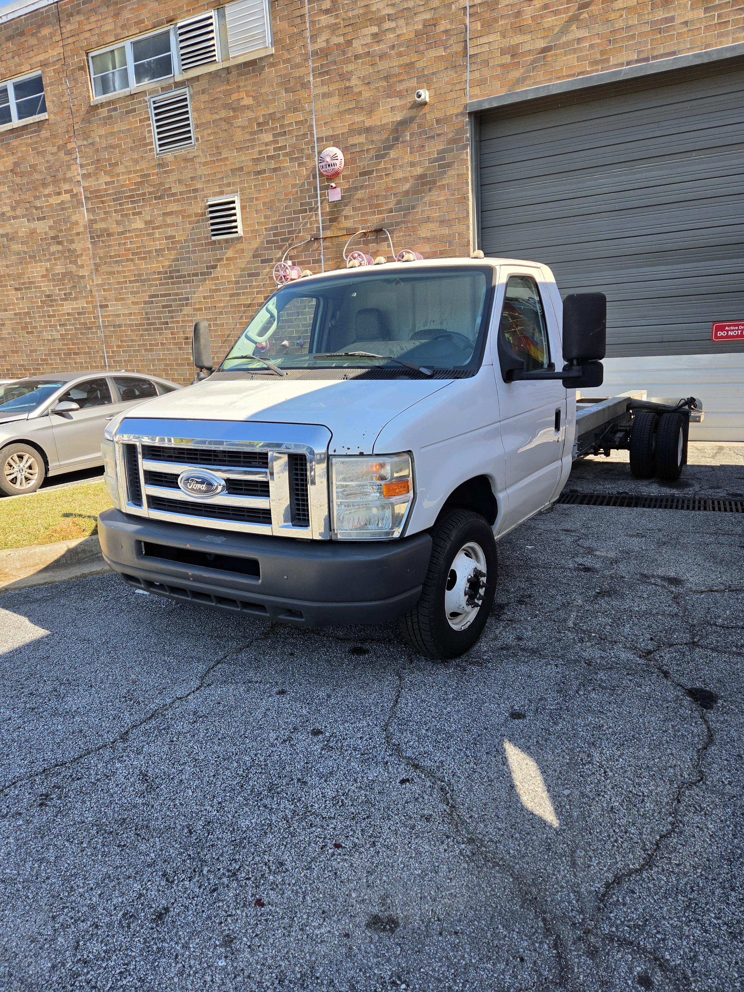 Used 2013 20 ' Cab and Chassis for sale