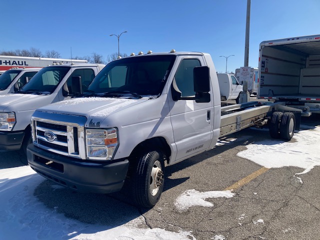 Used 2011 20 ' Cab and Chassis for sale