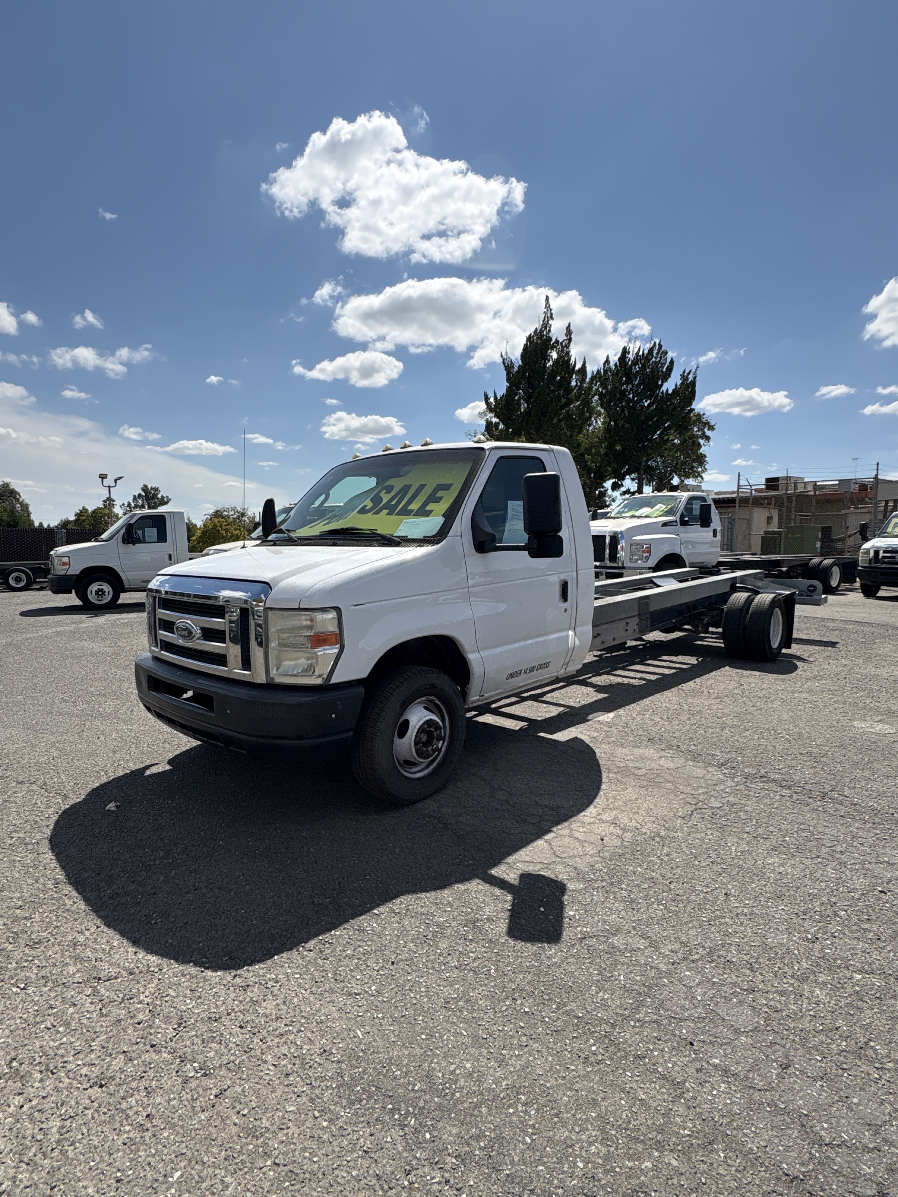 Used 2013 20 ' Cab and Chassis for sale