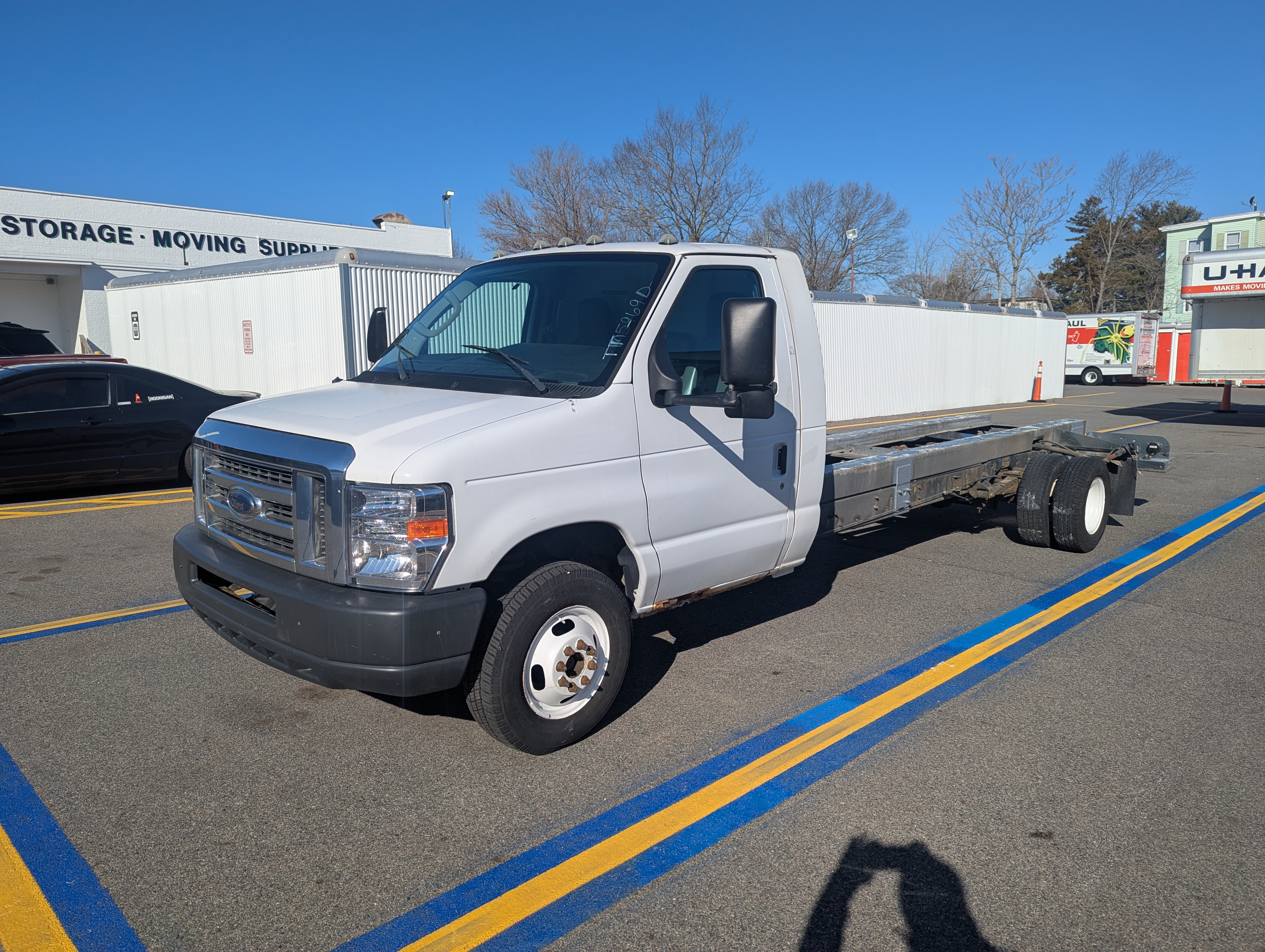 Used 2011 20 ' Cab and Chassis for sale