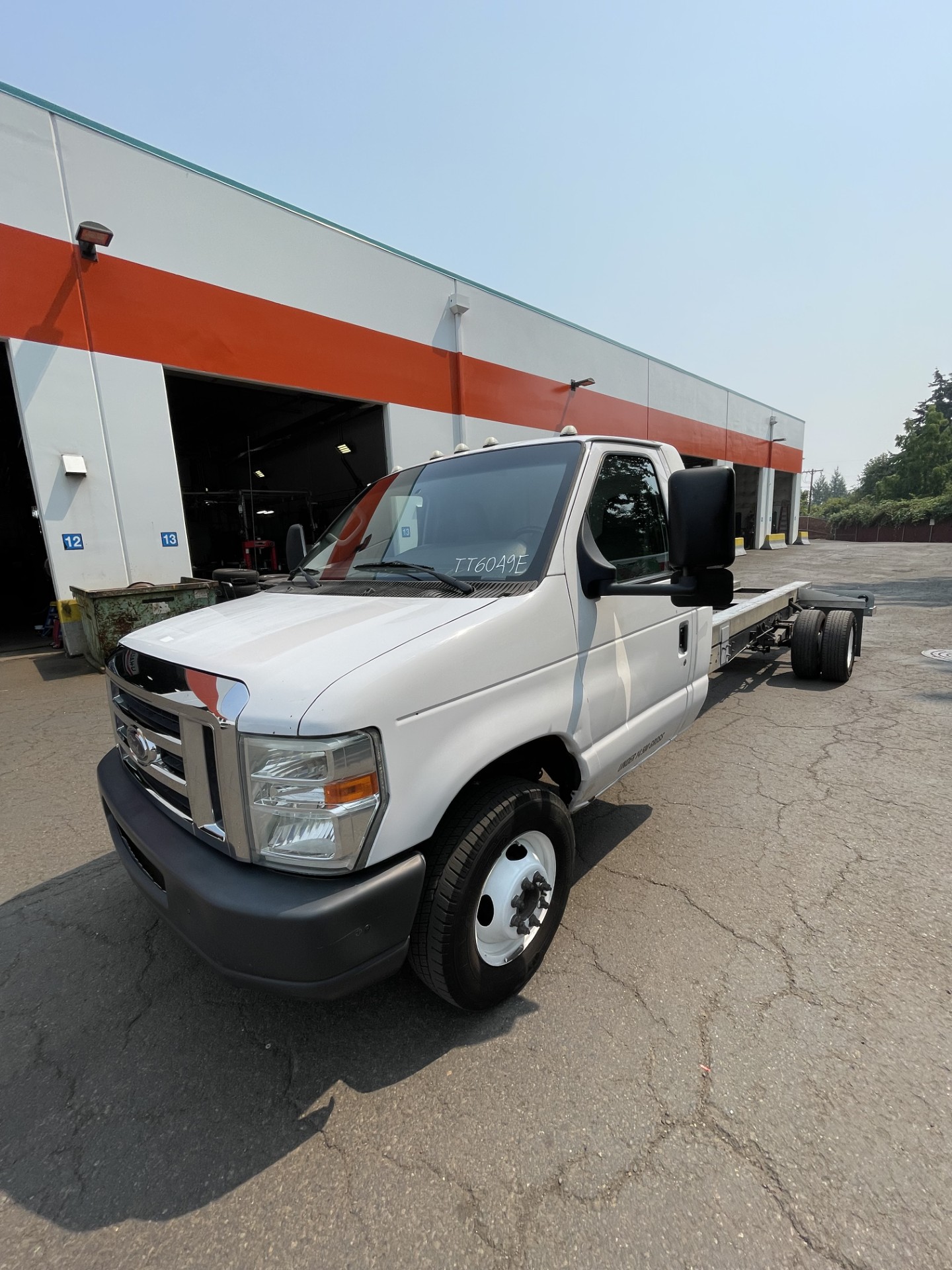 Used 2013 20 ' Cab and Chassis for sale