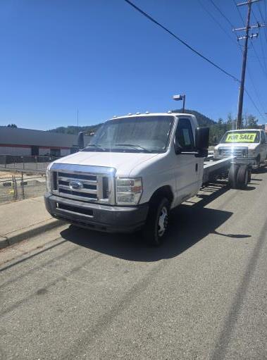 Used 2011 20 ' Cab and Chassis for sale