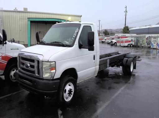Used 2011 20 ' Cab and Chassis for sale