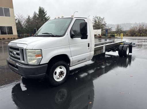 Used 2011 20 ' Cab and Chassis for sale