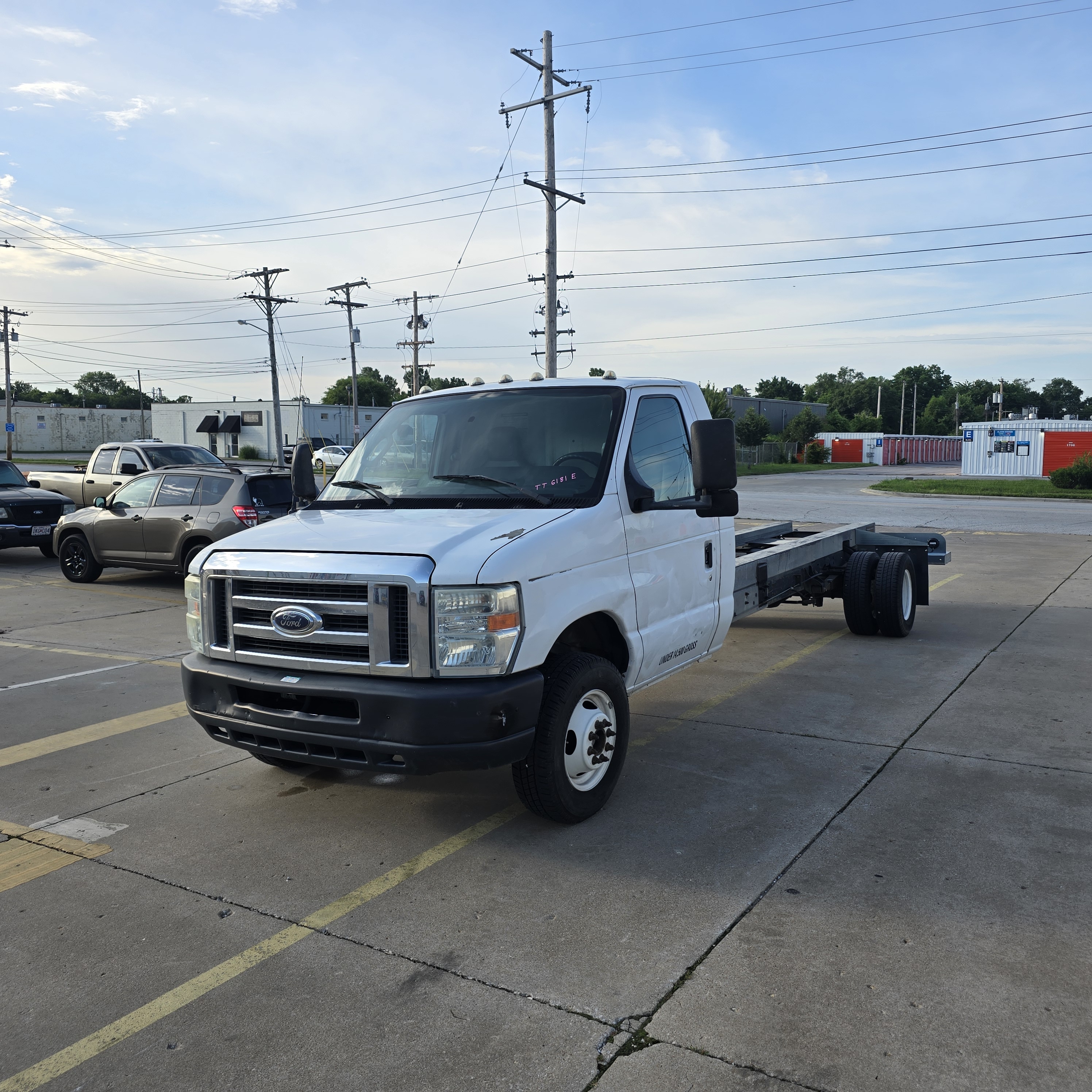 Used 2013 20 ' Cab and Chassis for sale