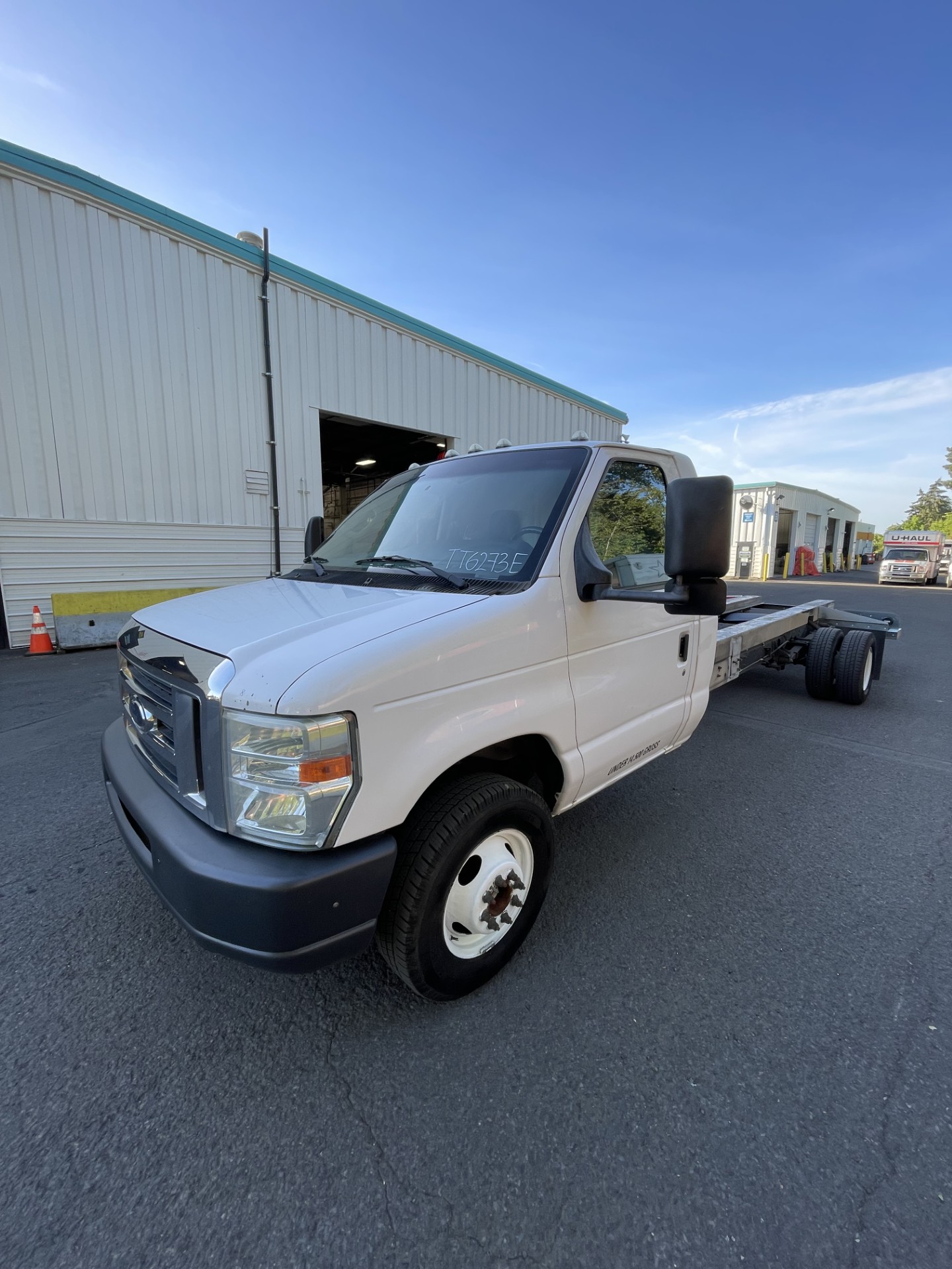 Used 2013 20 ' Cab and Chassis for sale