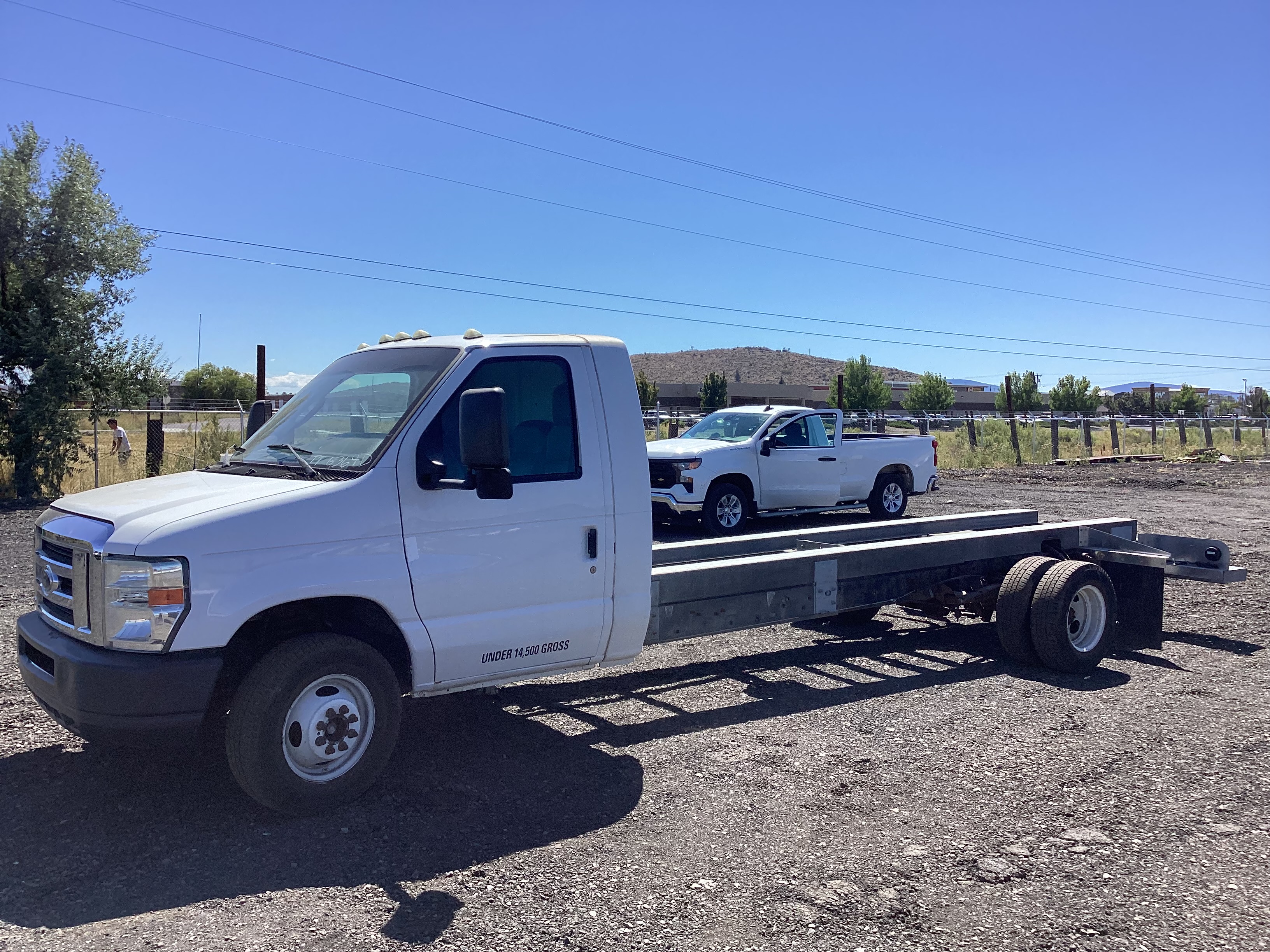 Used 2011 20 ' Cab and Chassis for sale