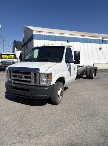 Used 2011 20 ' Cab and Chassis for sale