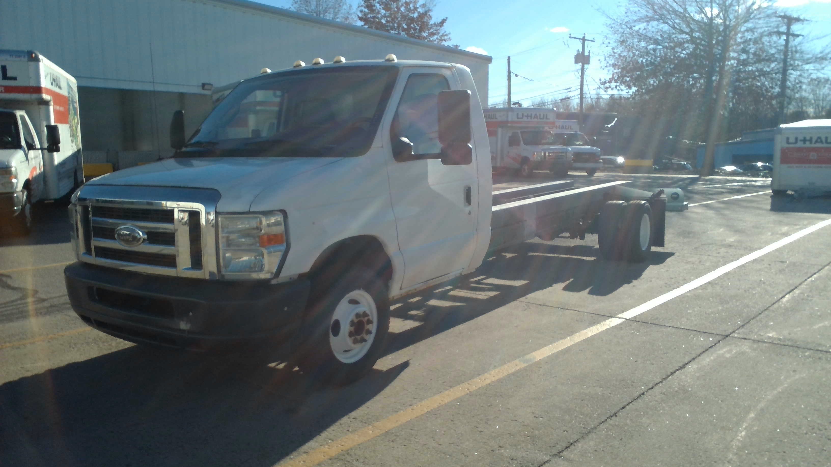 Used 2011 20 ' Cab and Chassis for sale